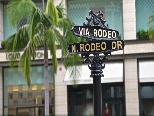 Rodeo Drive | Photo Courtesy of www.traveljunction.com, Flickr